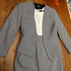 ✨ Express 3-Piece Women’s Suit Set – Size 00 / XS – Worn Once